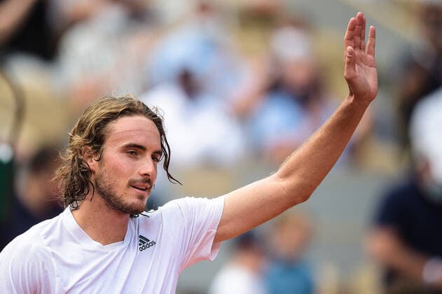 Attitude - Joie de Stefanos Tsitsipas ( Grece ) TENNIS : Roland Garros 2021 - Internationaux de France - 06 06 2021 FedericoPestellini Panoramic 