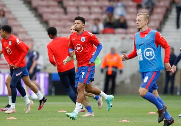 Middlesbrough, England, 6th June 2021. Jadon Sancho of England warms up during the International Friendly, Länderspiel, Nationalmannschaft match at the Riverside Stadium, Middlesbrough. Picture credit should read: Darren Staples Sportimage EDITORIAL USE ONLY. No use with unauthorised audio, video, data, fixture lists, club league logos or live services. Online in-match use limited to 120 images, no video emulation. No use in betting, games or single club league player publications. SPI-1079-0013