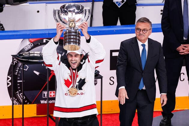 06 06 2021, Riga, Arena Riga, Final Finland Canada 2021 IIHF Ice Hockey World Championship , Canada is world champion 2021 14 Adam Henrique Canada receives the trophy from IIHF president Rene Fasel Riga Riga Latvia  Copyright: xJustPictures.ch JarixPestelaccix