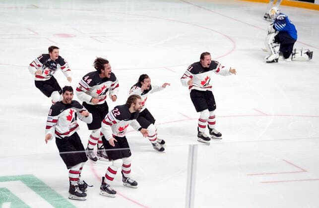 06.06.2021, Riga 2021 IIHF Ice hockey, Eishockey World Championship, WM, Weltmeisterschaft Riga. Final game between Finnish and Canadian teams at the Arena Riga Photo Edijis Palens, LETA RÄ«ga Latvija 13463AEA-0619-322B-1F9E-CC834F38337F  Copyright: xEdijsxPÄlensx 2021 IIHF Ice Hockey World Championship