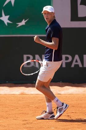 Leo Borg SWE makes fist and cheers,Cheers,Joy,Emotion, Junior Singles, BS Copyright: xJuergenxHasenkopfx