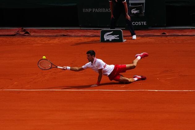 Mandatory Credit: Photo by Javier Garcia BPI Shutterstock (12019129gh) Novak Djokovic plays a forehand shot from the ground French Open Tennis, Day Nine, Roland Garros, Paris, France - 07 Jun 2021 French Open Tennis, Day Nine, Roland Garros, Paris, France - 07 Jun 2021  Copyright: xJavierxGarcia BPI Shutterstockx 12019129gh