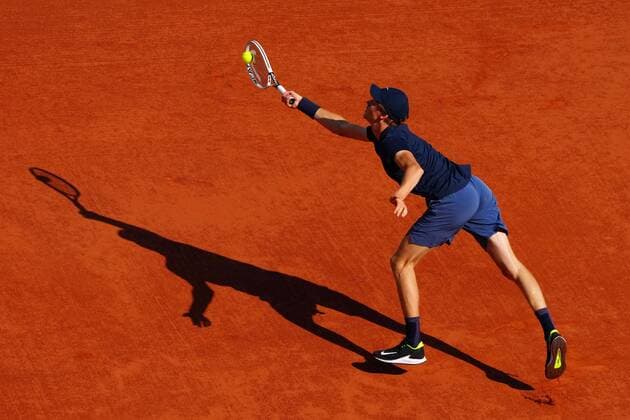 Mandatory Credit: Photo by Javier Garcia BPI Shutterstock (12019129ht) Jannik Sinner in fourth round action French Open Tennis, Day Nine, Roland Garros, Paris, France - 07 Jun 2021 French Open Tennis, Day Nine, Roland Garros, Paris, France - 07 Jun 2021  Copyright: xJavierxGarcia BPI Shutterstockx 12019129ht