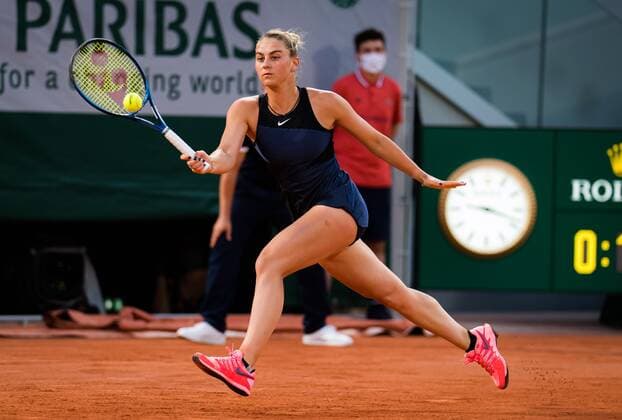 Mandatory Credit: Photo by Rob Prange Shutterstock (12019128dd) Marta Kostyuk of Ukraine in action during the fourth round of the 2021 Roland Garros Grand Slam Tournament French Open Tennis, Day Nine, Roland Garros, Paris, France - 07 Jun 2021 French Open Tennis, Day Nine, Roland Garros, Paris, France - 07 Jun 2021  Copyright: xRobxPrange Shutterstockx 12019128dd
