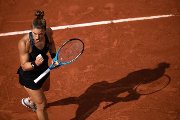 (210608) -- PARIS, June 8, 2021 -- Maria Sakkari of Greece celebrates during the women s singles fourth round match between Sofia Kenin of the United States and Maria Sakkari of Greece at the French Open tennis tournament at Roland Garros in Paris, France, June 7, 2021. (Photo by Aurelien Morissard Xinhua) (SP)FRANCE-PARIS-TENNIS-ROLAND GARROS-FRENCH OPEN-DAY 9 AoxLeilian¡¤molisaer 