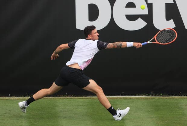 08 06 2021, ATP Tour Mercedes Cup Stuttgart, Weissenhofff, tennis, sports, in the picture Dennis Novak AUT