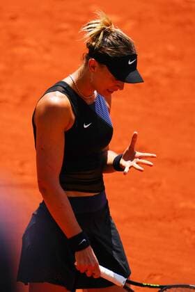 Mandatory Credit: Photo by Javier Garcia BPI Shutterstock (12042203do) Paula Badosa reacts after winning a game in the third set of her quarter final match French Open Tennis, Day Ten, Roland Garros, Paris, France - 08 Jun 2021 French Open Tennis, Day Ten, Roland Garros, Paris, France - 08 Jun 2021  Copyright: xJavierxGarcia BPI Shutterstockx 12042203do