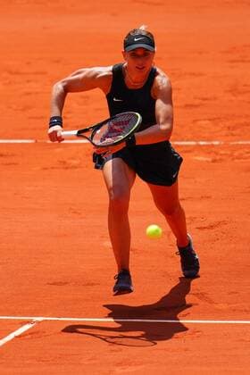 Mandatory Credit: Photo by Javier Garcia BPI Shutterstock (12042203dw) Paula Badosa during her quarter final match French Open Tennis, Day Ten, Roland Garros, Paris, France - 08 Jun 2021 French Open Tennis, Day Ten, Roland Garros, Paris, France - 08 Jun 2021  Copyright: xJavierxGarcia BPI Shutterstockx 12042203dw