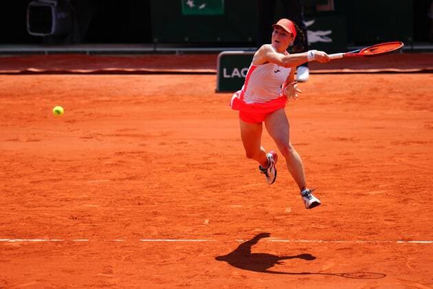 Mandatory Credit: Photo by Javier Garcia BPI Shutterstock (12042203et) Tamara Zidansek hits the winning forehand in her quarter final match French Open Tennis, Day Ten, Roland Garros, Paris, France - 08 Jun 2021 French Open Tennis, Day Ten, Roland Garros, Paris, France - 08 Jun 2021  Copyright: xJavierxGarcia BPI Shutterstockx 12042203et