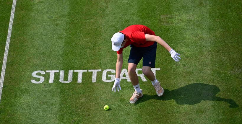 Feature lettering STUTTGART on grass Ball child Ball boy 08 06 2021 Tennis MercedesCup Stuttgart 2021 Weißenhof ATP 07 13 06 2021 Tennis MercedesCup Stuttgart 2021