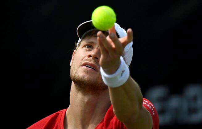 Yannick Hanfmann GER Action serve 09 06 2021 Tennis MercedesCup Stuttgart 2021 Weissenhof ATP 07 13 06 2021 Tennis MercedesCup Stuttgart 2021