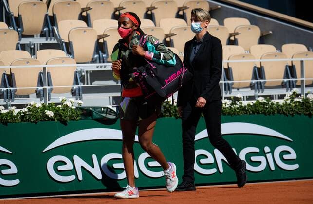 Mandatory Credit: Photo by Rob Prange Shutterstock (12046067g) Cori Gauff of the United States in action during the quarter-finals of the 2021 Roland Garros Grand Slam Tournament French Open Tennis, Day Eleven, Roland Garros, Paris, France - 09 Jun 2021 French Open Tennis, Day Eleven, Roland Garros, Paris, France - 09 Jun 2021  Copyright: xRobxPrange Shutterstockx 12046067g
