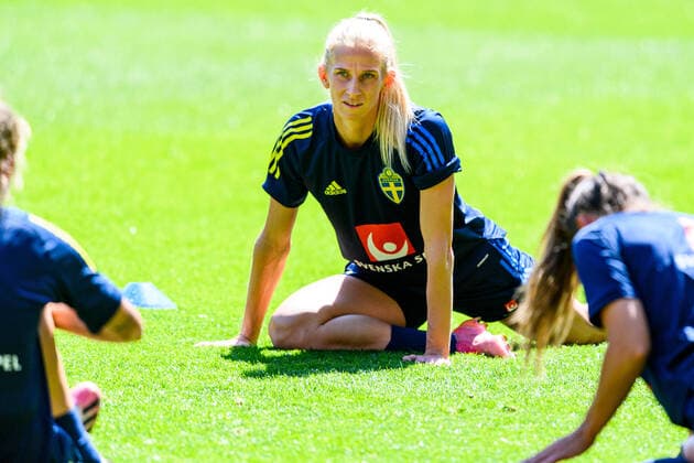 210609 Sofia Jakobsson during a training and press conference with the Swedish women s national football team with the of Sweden on June 9, 2021 in Kalmar Photo Ludvig Thunman BILDBYRAN kod LT LT0178 fotboll football soccer fotball träning presskonferens training practice press conference sverige sweden dam bbeng,  Copyright: LUDVIGxTHUNMAN BB210609LT025