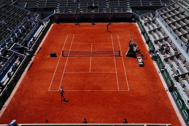 Mandatory Credit: Photo by Javier Garcia BPI Shutterstock (12046068dg) Coco Gauff breaks to make it 5-2 in the second set against Barbora Krejcikova French Open Tennis, Day Eleven, Roland Garros, Paris, France - 09 Jun 2021 French Open Tennis, Day Eleven, Roland Garros, Paris, France - 09 Jun 2021  Copyright: xJavierxGarcia BPI Shutterstockx 12046068dg