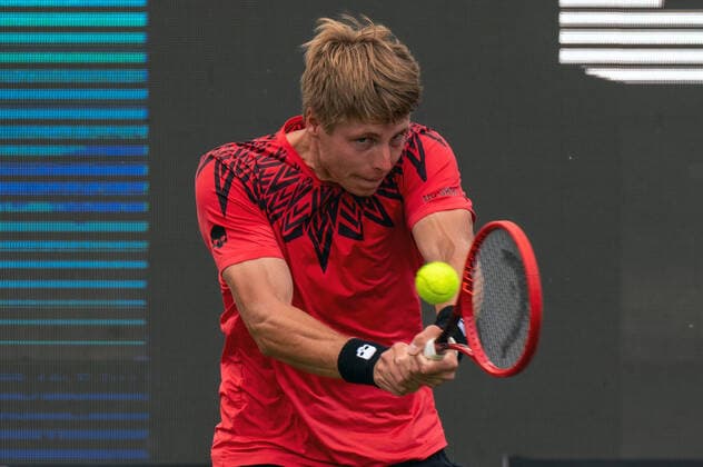 Peter Gojowczyk GER Germany, Stuttgart, 09 06 2021, Tennis, ATP250, MercedesCup 2021, 1 Round, P Gojowczyk GER J Millman AUS , TC Weissenhof Foto A2 Bildagentur Peter Hartenfelser