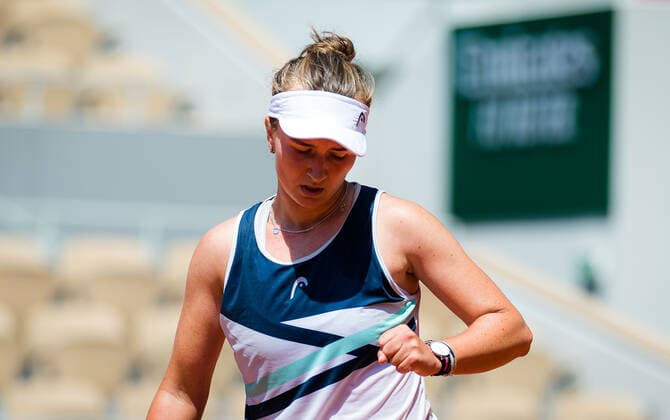 June 9, 2021, PARIS, FRANCE: Barbora Krejcikova of the Czech Republic in action during the quarter-finals of the 2021 Roland Garros Grand Slam Tournament against Cori Gauff of the United States PARIS FRANCE - ZUMAa181 20210609_zaa_a181_025 Copyright: xRobxPrangex