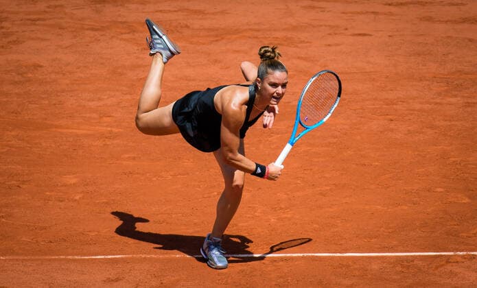 June 9, 2021, PARIS, FRANCE: Maria Sakkari of Greece in action during her quarter-final at the 2021 Roland Garros Grand Slam Tournament against Iga Swiatek of Poland in action PARIS FRANCE - ZUMAa181 20210609_zaa_a181_046 Copyright: xRobxPrangex