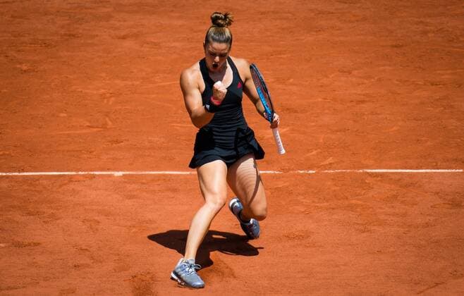 Mandatory Credit: Photo by Rob Prange Shutterstock (12046067av) Maria Sakkari of Greece in action during her quarter-final at the 2021 Roland Garros Grand Slam Tournament French Open Tennis, Day Eleven, Roland Garros, Paris, France - 09 Jun 2021 French Open Tennis, Day Eleven, Roland Garros, Paris, France - 09 Jun 2021  Copyright: xRobxPrange Shutterstockx 12046067av