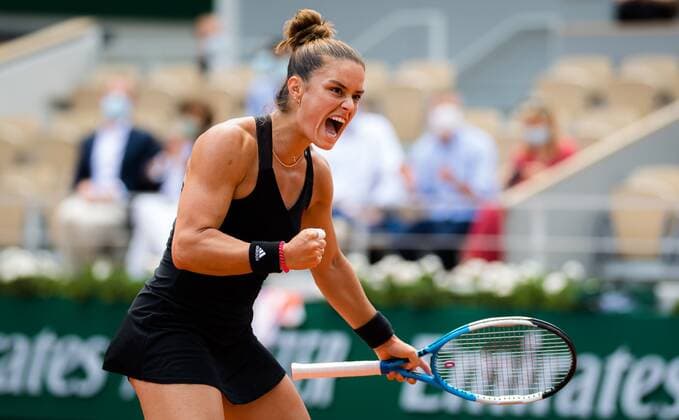 Mandatory Credit: Photo by Rob Prange Shutterstock (12046067bn) Maria Sakkari of Greece in action during her quarter-final at the 2021 Roland Garros Grand Slam Tournament French Open Tennis, Day Eleven, Roland Garros, Paris, France - 09 Jun 2021 French Open Tennis, Day Eleven, Roland Garros, Paris, France - 09 Jun 2021  Copyright: xRobxPrange Shutterstockx 12046067bn