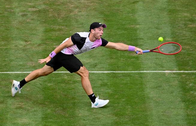 Dominik Koepfer Köpfer GER Action 09 06 2021 Tennis MercedesCup Stuttgart 2021 Weißenhof ATP 07 13 06 2021 Tennis MercedesCup Stuttgart 2021
