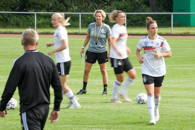 Football, DFB women distance themselves from Martina Voss-Tecklenburg