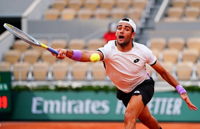 Mandatory Credit: Photo by Javier Garcia BPI Shutterstock (12046068ko) Matteo Berretini in quarter final action French Open Tennis, Day Eleven, Roland Garros, Paris, France - 09 Jun 2021 French Open Tennis, Day Eleven, Roland Garros, Paris, France - 09 Jun 2021  Copyright: xJavierxGarcia BPI Shutterstockx 12046068ko