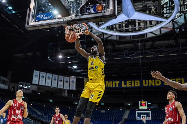 Basketball Berlin 09 06 2021 1 Bundesliga easyCredit BBL Season 2020 2021 Playoffs Final Game 1 Alba Berlin FC Bayern Munich Christ Koumadje Alba Berlin, No 21