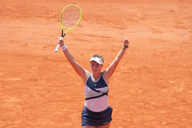 (210610) -- PARIS, June 10, 2021 -- Barbora Krejcikova of the Czech Republic celebrates after winning the women s singles quarterfinal against Coco Gauff of the United States at the French Open tennis tournament at Roland Garros in Paris, France, June 9, 2021. ) (SP)FRANCE-PARIS-TENNIS-ROLAND GARROS-FRENCH OPEN-WOMEN S SINGLES-DAY 11 GaoxJing 