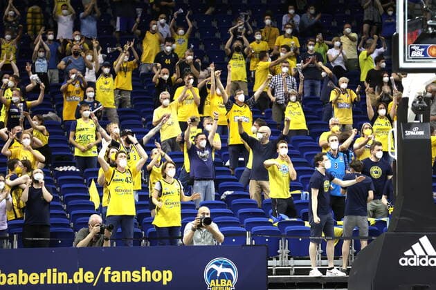 DEU, GER, easyCredit BBL, ALBA vs Bayern Muenchen, 09 06 2021, Mercedes Benz Arena, Berlin, DEU, GER, easyCredit BBL, ALBA vs Bayern Muenchen, in picture ALBA Fans nordphotoxGmbHx xEngler nph00076