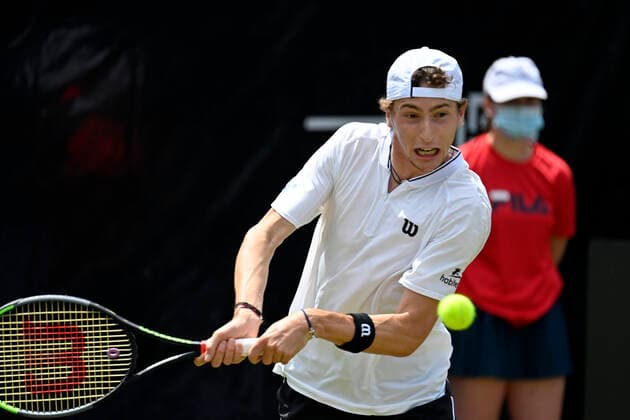 Ugo Humbert FRA Action 10 06 2021 Tennis MercedesCup Stuttgart 2021 Weißenhof ATP 07 13 06 2021 Tennis MercedesCup Stuttgart 2021