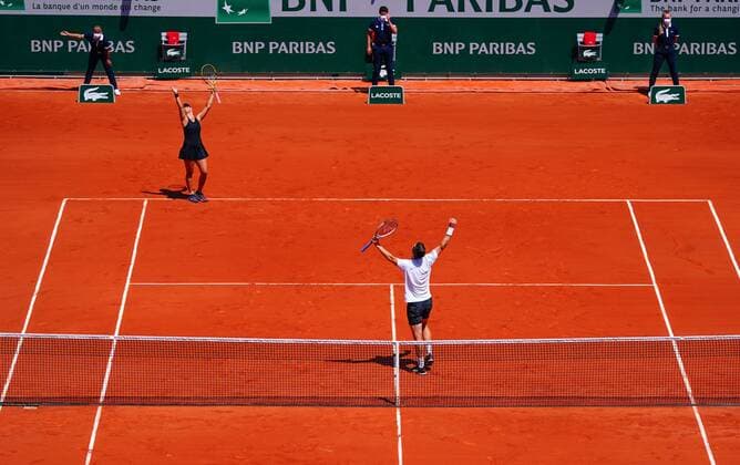 Mandatory Credit: Photo by Javier Garcia BPI Shutterstock (12058061ah) Desirae Krawczyk and Joe Salisbury celebrate winning the final of the Mixed Doubles, beating Elena Vesnina and Aslan Karatsev French Open Tennis, Day Twelve, Roland Garros, Paris, France - 10 Jun 2021 French Open Tennis, Day Twelve, Roland Garros, Paris, France - 10 Jun 2021  Copyright: xJavierxGarcia BPI Shutterstockx 12058061ah