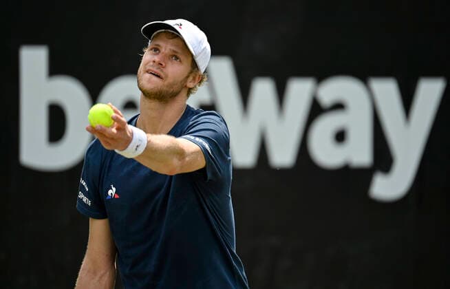 Yannick Hanfmann GER Action 10 06 2021 Tennis MercedesCup Stuttgart 2021 Weißenhof ATP 07 13 06 2021 Tennis MercedesCup Stuttgart 2021