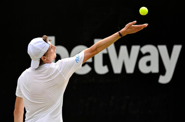 Ugo Humbert FRA Action Serve 10 06 2021 Tennis MercedesCup Stuttgart 2021 Weissenhof ATP 07 13 06 2021 Tennis MercedesCup Stuttgart 2021