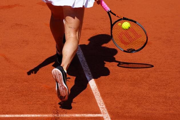 Mandatory Credit: Photo by Javier Garcia BPI Shutterstock (12058061br) The MEOW tattoo of Anastasia Pavlyuchenkova during her semi final match French Open Tennis, Day Twelve, Roland Garros, Paris, France - 10 Jun 2021 French Open Tennis, Day Twelve, Roland Garros, Paris, France - 10 Jun 2021  Copyright: xJavierxGarcia BPI Shutterstockx 12058061br