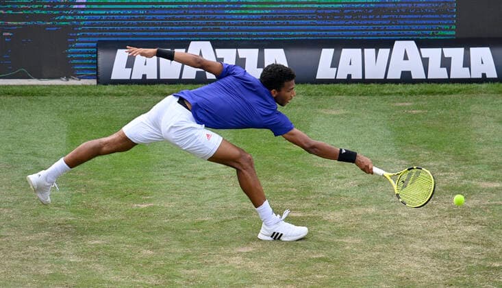 Felix Auger Aliassime CAN Action 10 06 2021 Tennis MercedesCup Stuttgart 2021 Weißenhof ATP 07 13 06 2021 Tennis MercedesCup Stuttgart 2021