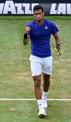 Felix Auger Aliassime CAN cheers cheers 10 06 2021 Tennis MercedesCup Stuttgart 2021 Weißenhof ATP 07 13 06 2021 Tennis MercedesCup Stuttgart 2021