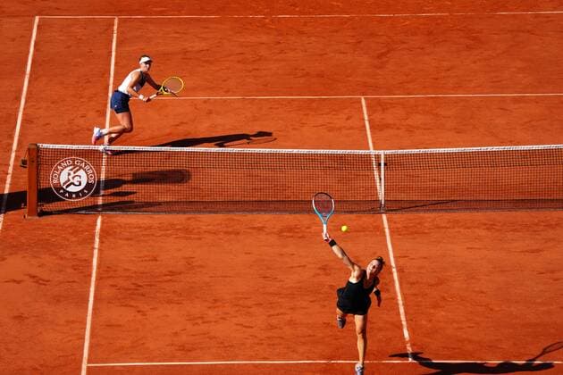 Mandatory Credit: Photo by Javier Garcia BPI Shutterstock (12058061fc) Barbora Strycova and Maria Sakkari during their semi final match French Open Tennis, Day Twelve, Roland Garros, Paris, France - 10 Jun 2021 French Open Tennis, Day Twelve, Roland Garros, Paris, France - 10 Jun 2021  Copyright: xJavierxGarcia BPI Shutterstockx 12058061fc