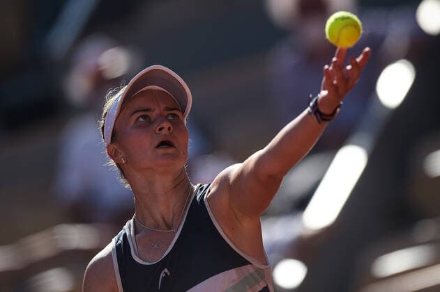 Barbora Krejcikova ( CZE ) TENNIS : Roland Garros 2021 - Internationaux de France - 10 06 2021 FedericoPestellini Panoramic 