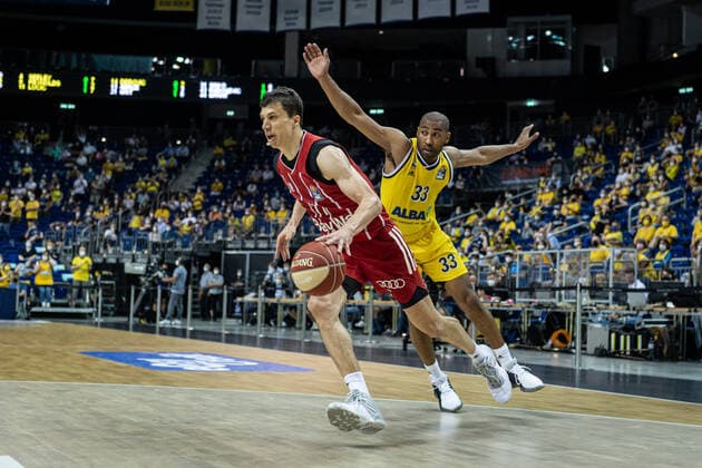 Basketball Berlin 10 06 2021 1 Bundesliga easyCredit BBL Season 2020 2021 Playoffs Final Game 2 Alba Berlin FC Bayern Munich Vladimir Lucic Munich, No 11 Jayson Granger Alba Berlin, No 33