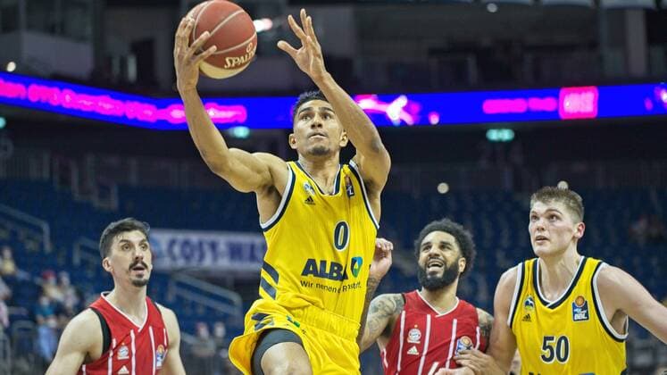 Maodo Lo Alba 0, 10 06 2021, BBL, Alba Berlin vs FC Bayern Final Game 2, at Mercedes Benz Arena, GER, Berlin, 10 06 2021, BBL, Alba vs FC Bayern Game 2 Playoff Berlin Copyright: xUwexKoch Eibner-Pressefotox EP_UKH