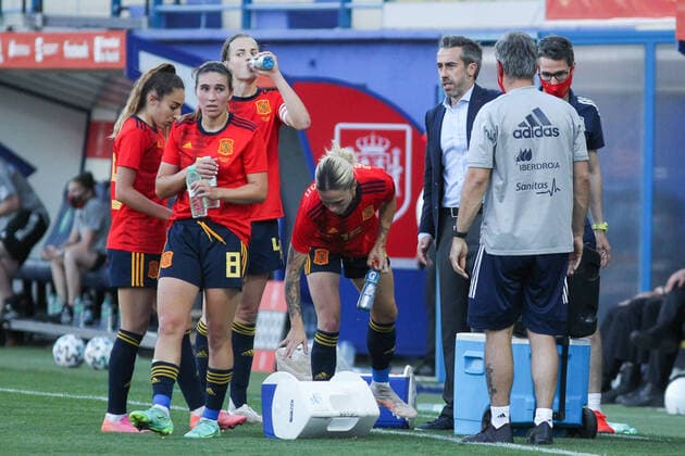 Football, Women, National team Spain, 15 players resign in protest against coach