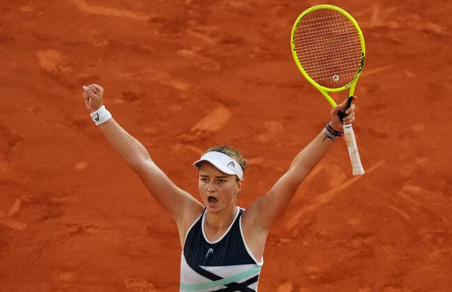 (210611) -- PARIS, June 11, 2021 -- Barbora Krejcikova of the Czech Republic celebrates after the women s singles semifinal match between Barbora Krejcikova of the Czech Republic and Maria Sakkari of Greece at the French Open tennis tournament at Roland Garros in Paris, France, June 10, 2021. ) (SP)FRANCE-PARIS-TENNIS-ROLAND GARROS-FRENCH OPEN-WOMEN S SINGLES-SEMIFINALS GaoxJing 