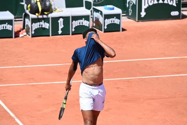 Tennis : Roland Garros 2021 - France - demi finale junior Arthur Fils contre Giovanni Mpetsi Perricard - France Tennis : Roland Garros 2021 - France - 11 06 2021 chryslenecaillaud 