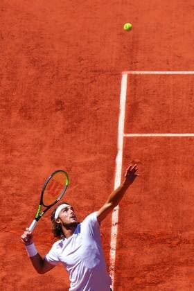 Mandatory Credit: Photo by Javier Garcia BPI Shutterstock (12058128k) Stefanos Tsitsipas during his semi final match French Open Tennis, Day Thirteen, Roland Garros, Paris, France - 11 Jun 2021 French Open Tennis, Day Thirteen, Roland Garros, Paris, France - 11 Jun 2021  Copyright: xJavierxGarcia BPI Shutterstockx 12058128k