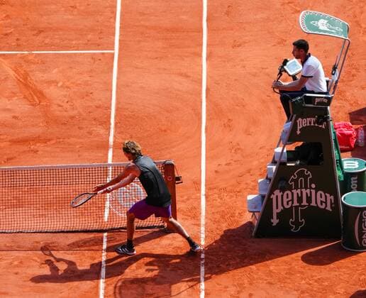 Mandatory Credit: Photo by Javier Garcia BPI Shutterstock (12058128cg) Alexander Zverev complains at length to the umpire after a call that went against him during his semi final match French Open Tennis, Day Thirteen, Roland Garros, Paris, France - 11 Jun 2021 French Open Tennis, Day Thirteen, Roland Garros, Paris, France - 11 Jun 2021  Copyright: xJavierxGarcia BPI Shutterstockx 12058128cg