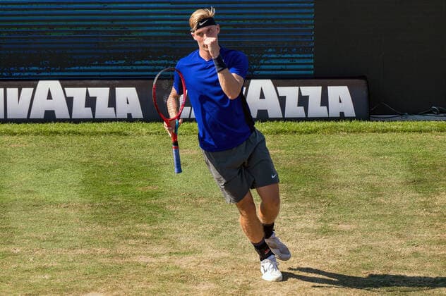 Denis Shapovalov CAN is happy and clenches his fist Germany, Stuttgart, 11 06 2021, Tennis, ATP250, MercedesCup 2021, Quarterfinal, Denis Shapovalov CAN Marin Cilic CRO , TC Weissenhof Foto A2 Bildagentur Peter Hartenfelser