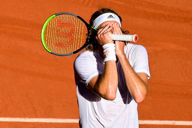 Sport Bilder des Tages joie de Stefanos Tsitsipas (Gre) TENNIS : Internationaux de France Roland Garros 2021 - Paris - 11 06 2021 JBAutissier Panoramic 