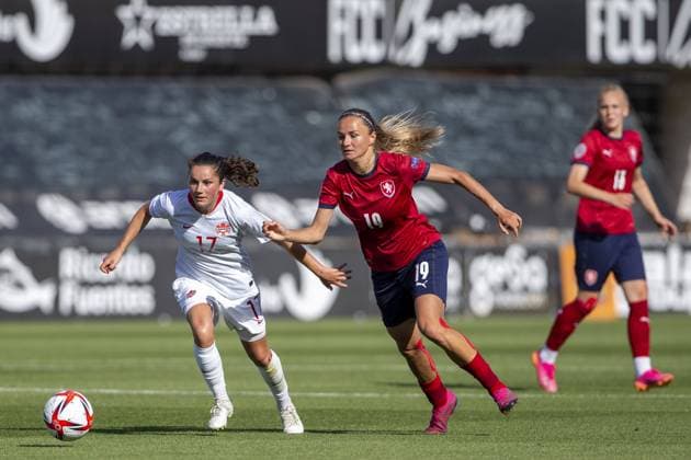 Cartagena, Spain, June 11th 2021 Simona Necidova (Czech 19) and Jessie Fleming (Canada 17) during the Womens International Friendly, L?nderspiel, Nationalmannschaft match between Czech Republic and Canada at Estadio Municipal Cartagnova in Cartagena, Spain. 