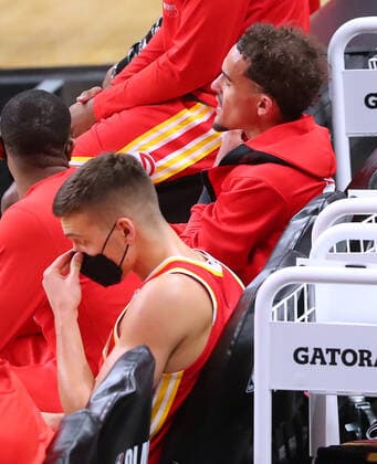 June 11, 2021, Atlanta, GA, USA: The Atlanta Hawks Trae Young, right, and Bogan Bogdanovic sit dejected on the bench during the final seconds of a 127-111 loss to the Philadelphia 76ers in Game 3 of their Eastern Conference semifinal at State Farm Arena on Friday, June 11, 2021, in Atlanta. Atlanta USA - ZUMAm67_ 0121187665st Copyright: xCurtisxComptonx