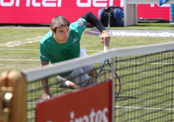12 06 2021 Germany, Stuttgart, Tennis MercedesCup 2021, Semifinal, Jurij Rodionov AUT has to retire injured